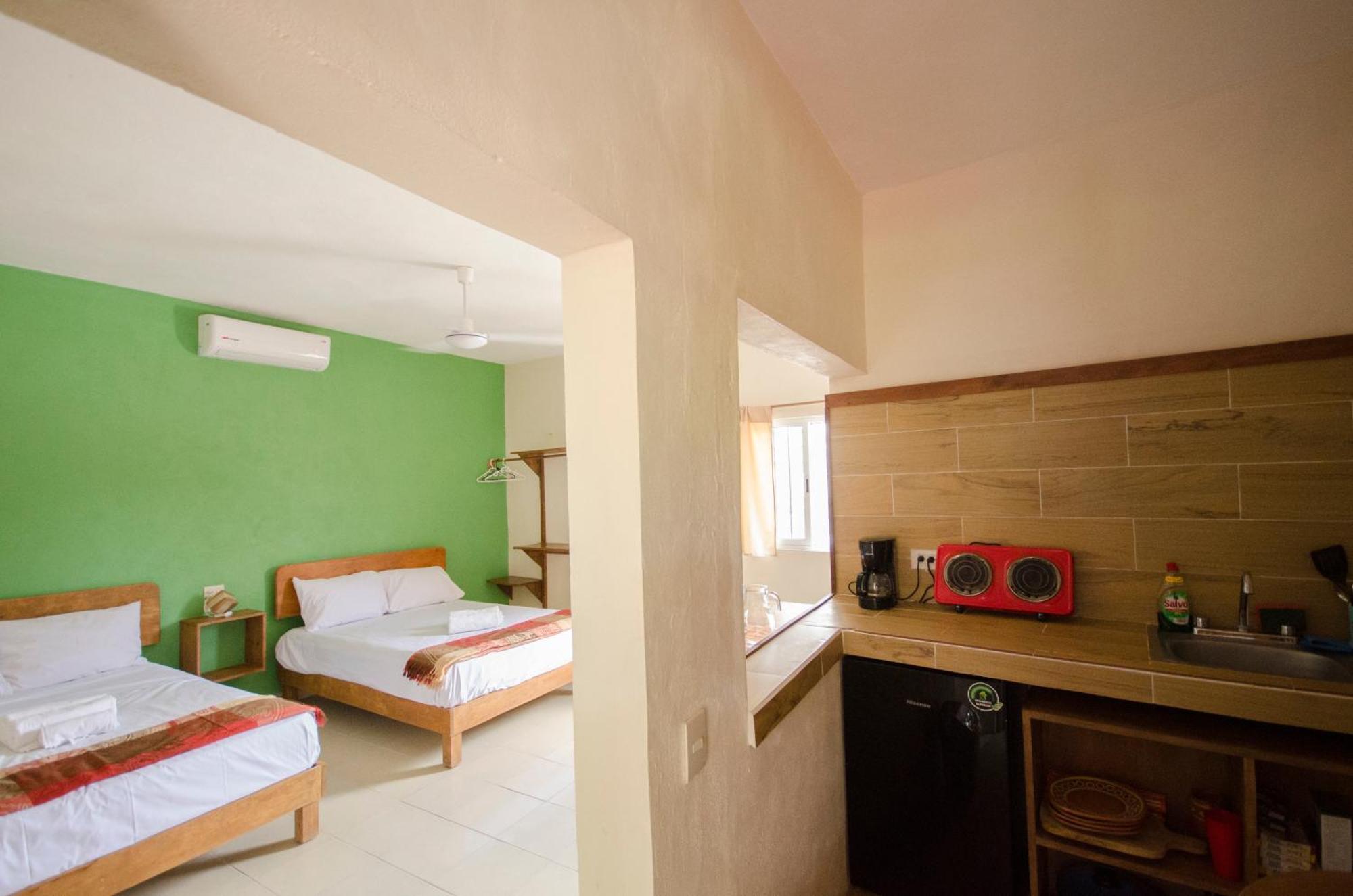Casa Almendro Hotel Tulum Room photo
